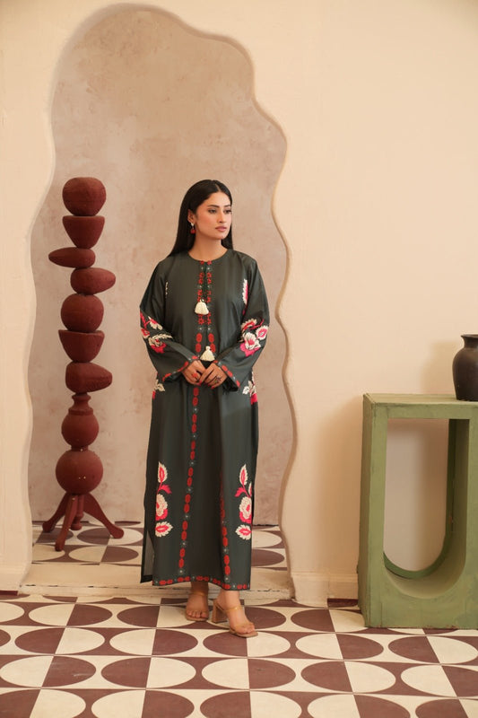 Zareen — Pine Green Floral Crepe Grip Kaftan - Mizaaz