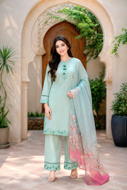 Saman embroidered lawn suit detail - Mizaaz Pakistan