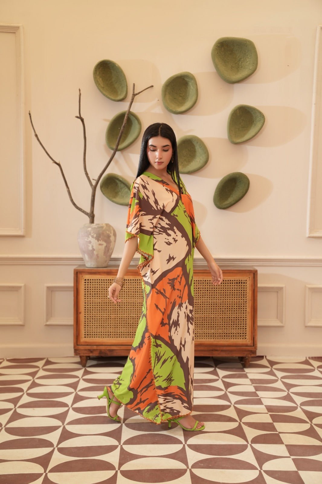 Farah — Lime Abstract Print Crepe Grip Kaftan - Mizaaz