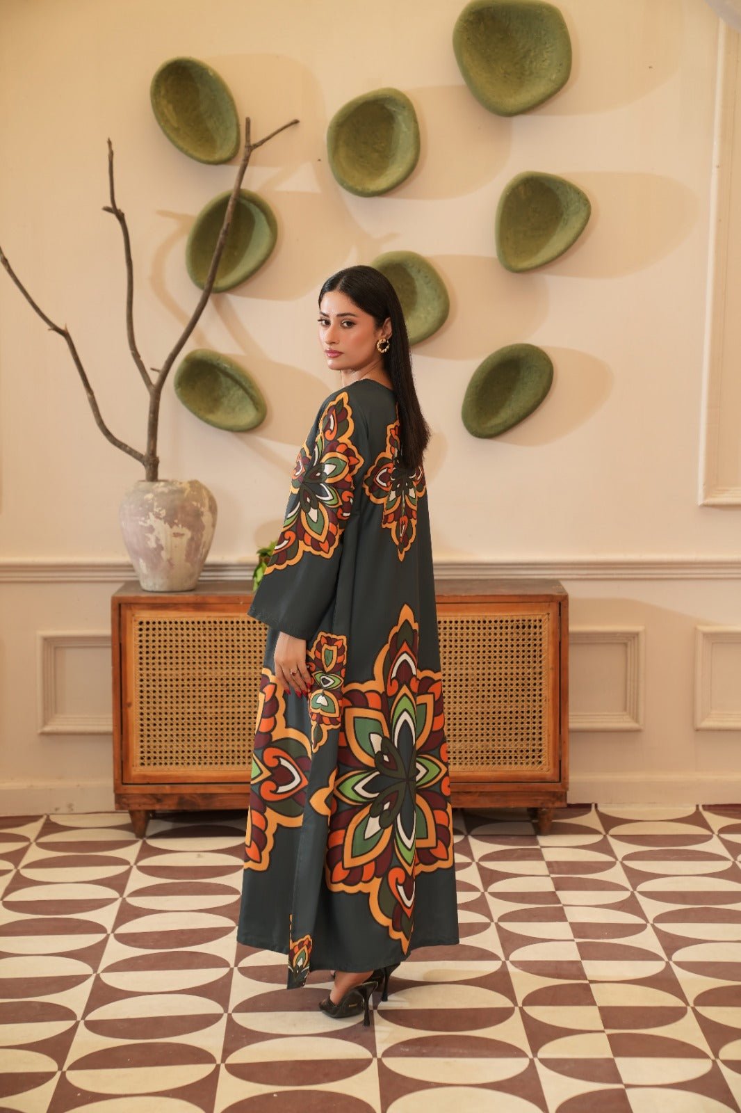 Khanum — Olive Crepe Grip Mandala Kaftan - Mizaaz