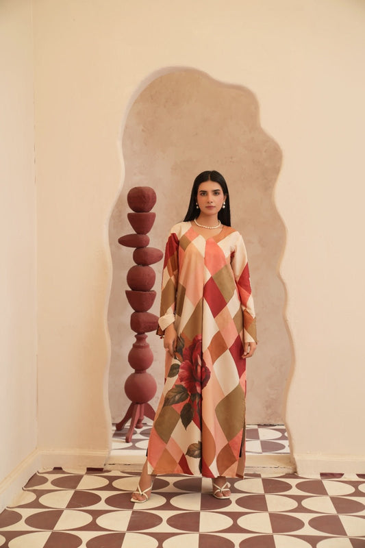 Mahrukh — Rust Harlequin Rose Print Crepe Grip Kaftan - Mizaaz