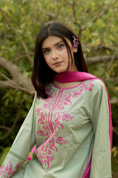 MASTANI – Embroidered Lawn 3PC Suit - Mizaaz