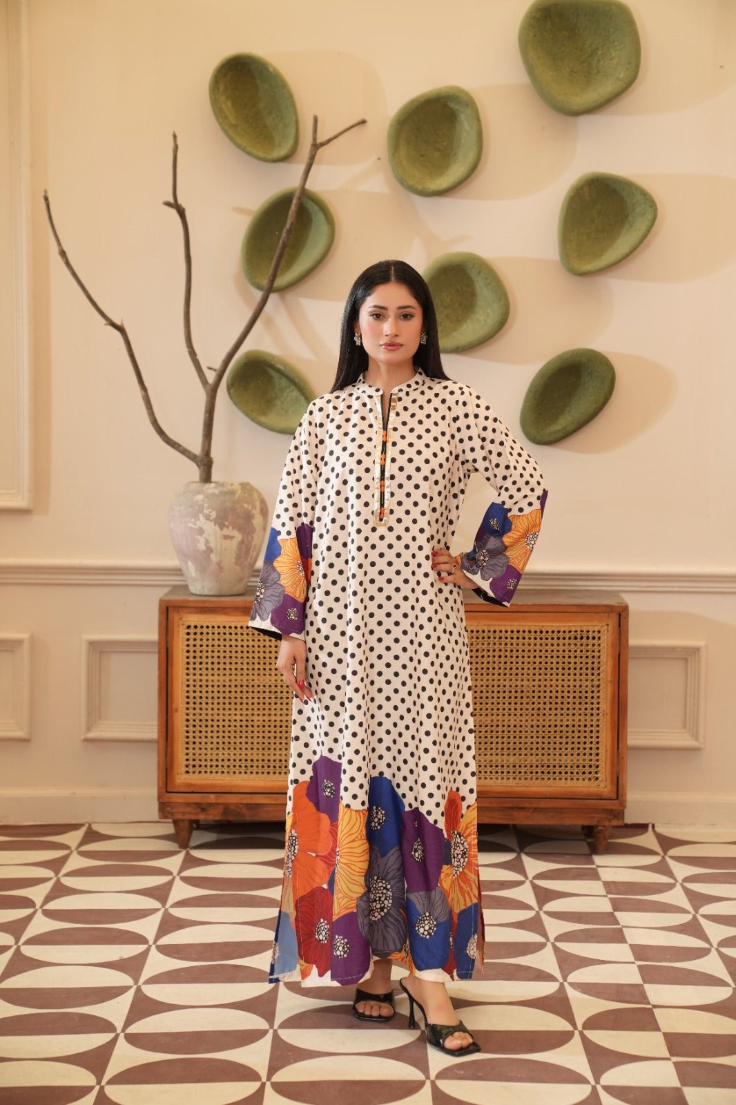 Saba — Cream Polka Dot Floral Crepe Grip Kaftan - Mizaaz