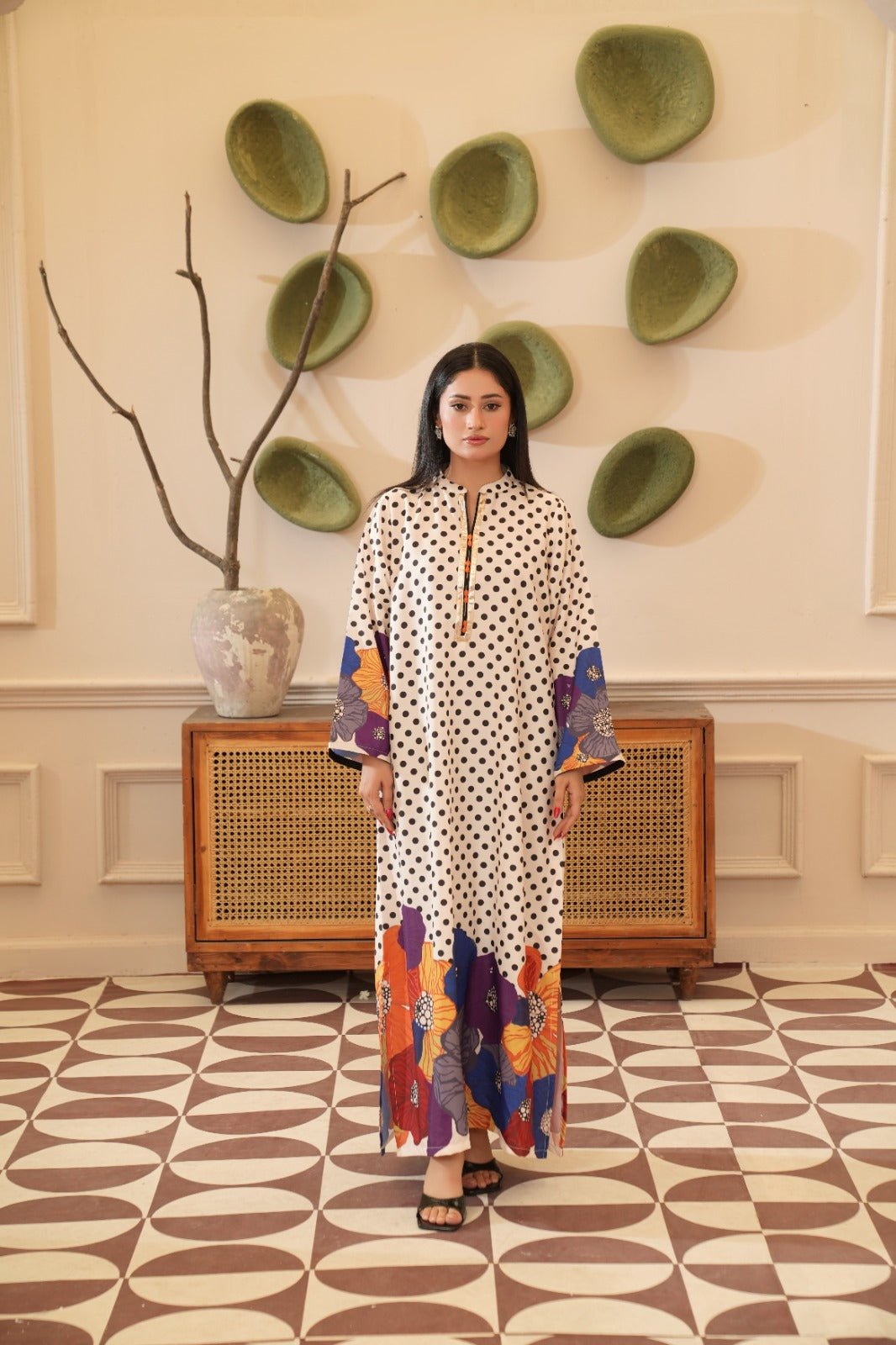 Saba — Cream Polka Dot Floral Crepe Grip Kaftan - Mizaaz