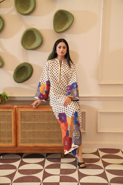 Saba — Cream Polka Dot Floral Crepe Grip Kaftan - Mizaaz