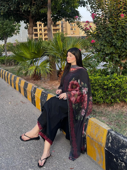 ZAHRA – Black Embroidered Lawn 3PC Suit - Mizaaz